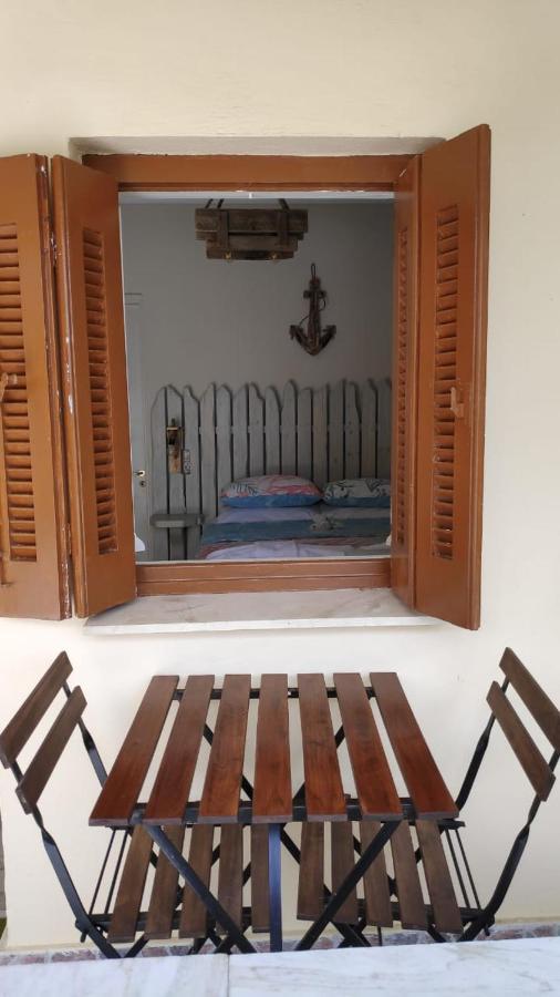 Helena'S Rooms Kassiopi Exterior photo