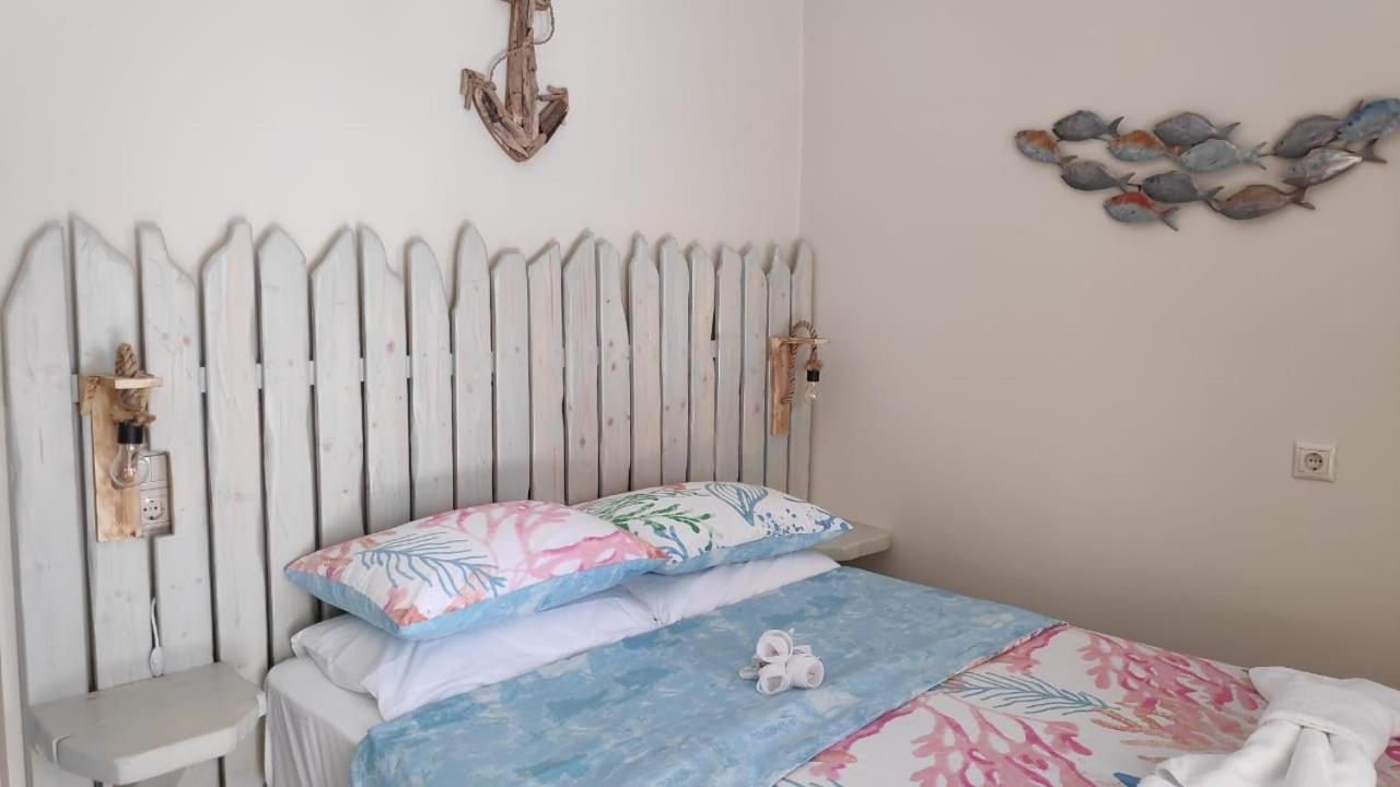 Helena'S Rooms Kassiopi Exterior photo